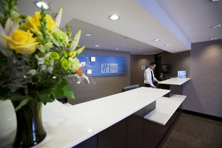 Holiday Inn Express San Diego Airport-Old Town, an IHG Hotel , CA 92110 near San Diego International Airport View Point 9