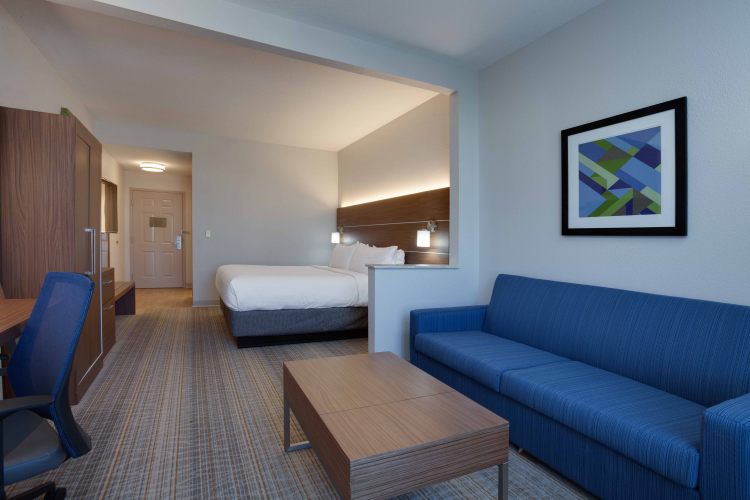 Holiday Inn Express & Suites Orlando International Airport, an IHG Hotel , FL 32812 near Orlando International Airport View Point 21