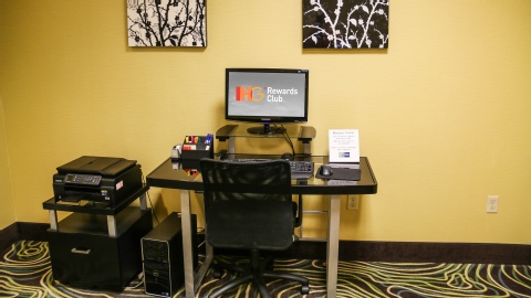 Holiday Inn Express Hotel & Suites Saginaw, an IHG Hotel , MI 48604 near MBS International Airport View Point 5