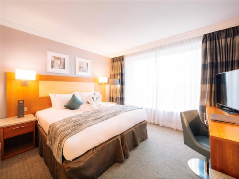 Sofitel London Gatwick ,  RH6 0PH near Gatwick Airport View Point 30