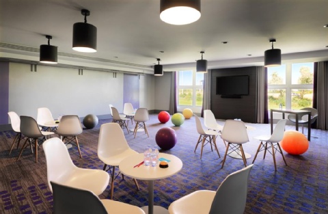 Hyatt Regency Paris - Charles de Gaulle ,  95912 near Charles de Gaulle Airport View Point 10