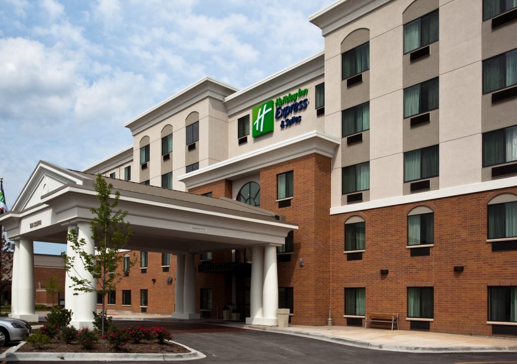 Holiday Inn Express Hotel & Suites Chicago Airport West-O'Hare, an IHG Hotel , IL 60162 near Ohare International Airport View Point 4