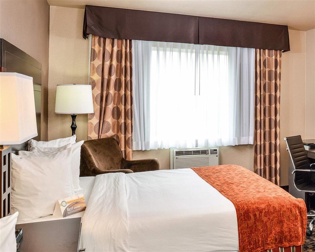 Quality Inn Hotel, Kent , WA 98032 near Seattle-tacoma International Airport View Point 23