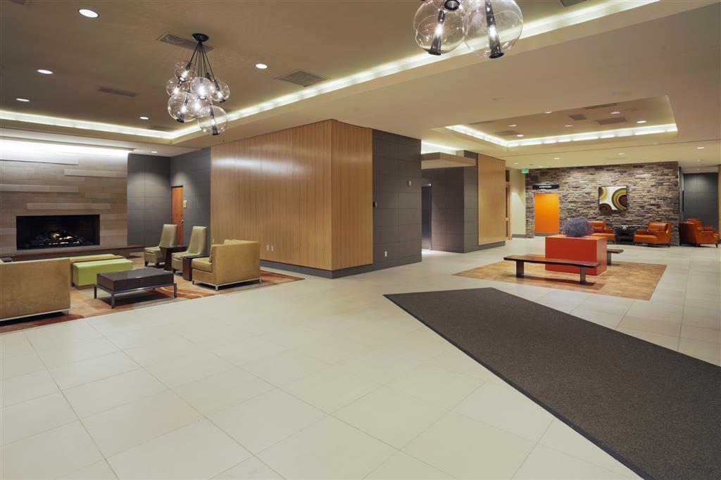 Radisson Hotel Downtown Salt Lake City , UT 84101 near Salt Lake City International Airport View Point 13