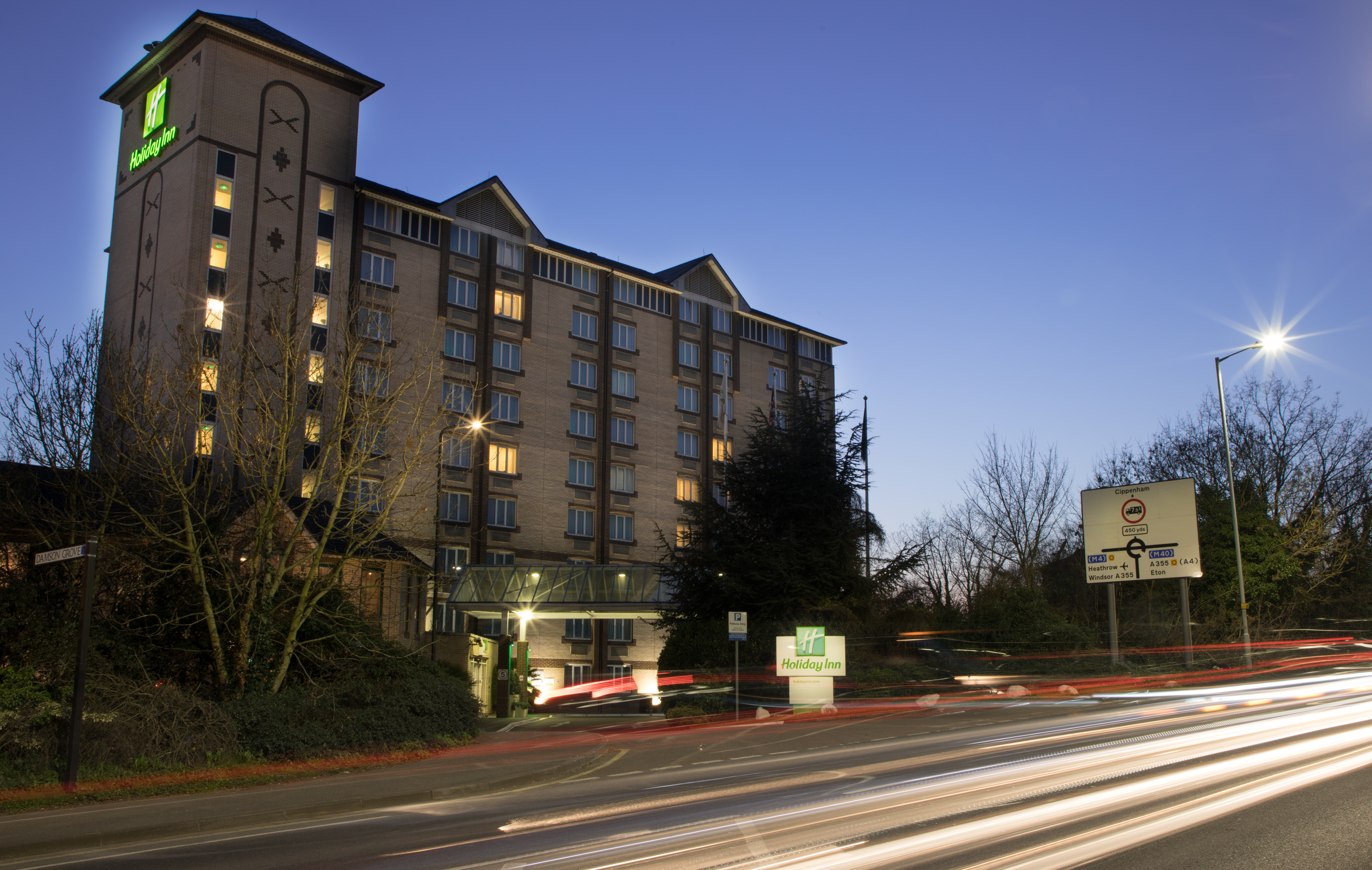 Holiday Inn Slough Windsor, an IHG Hotel ,  SL1 2NH near Heathrow Airport View Point 10