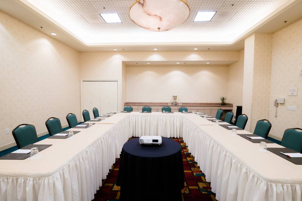 Anaheim Marriott Suites 7