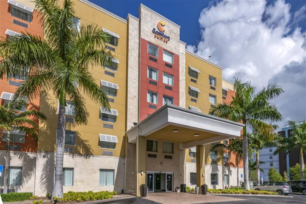 Comfort Suites Fort Lauderdale Airport S