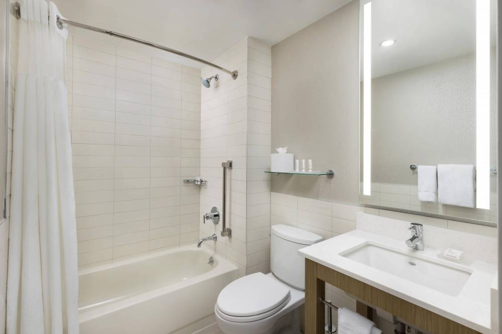 Courtyard By Marriott New York Downtown Manhattan Financial District