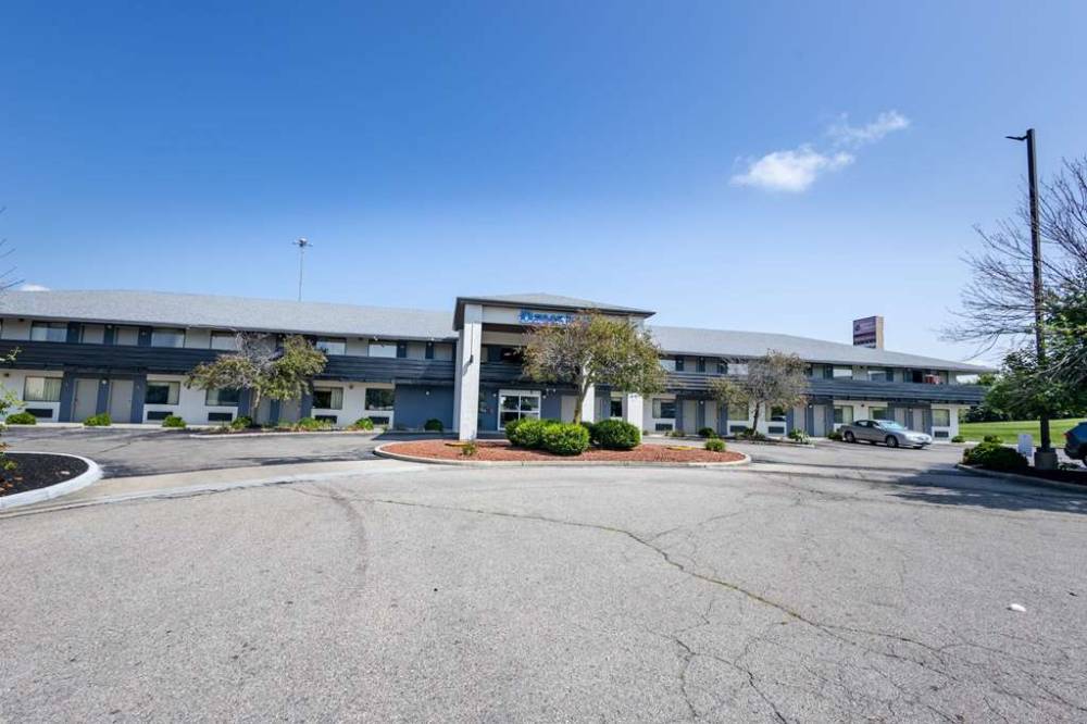 Days Inn By Wyndham Dayton Huber Heights Northeast