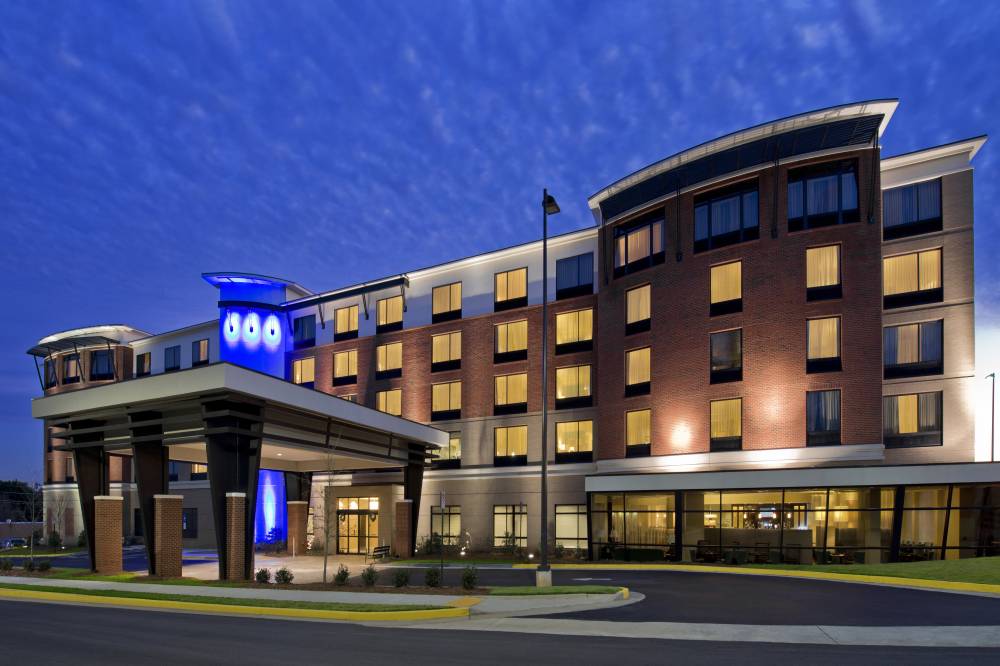 Hotel Indigo Airport
