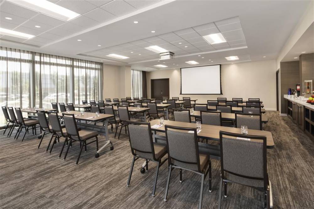 Hyatt Place Virginia Beach Town Center 2