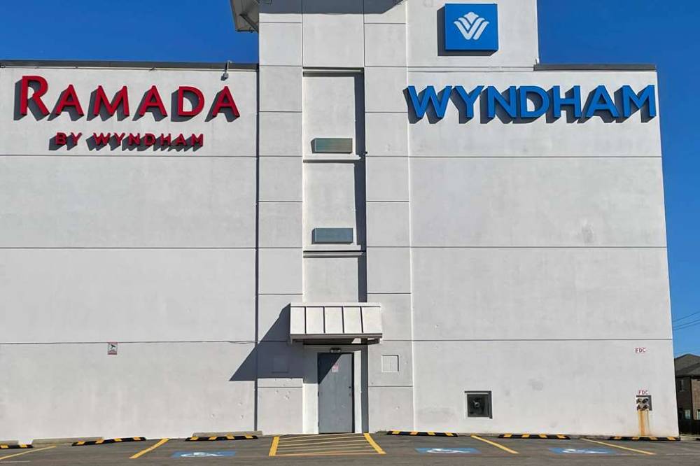 Ramada By Wyndham Dfw Airport