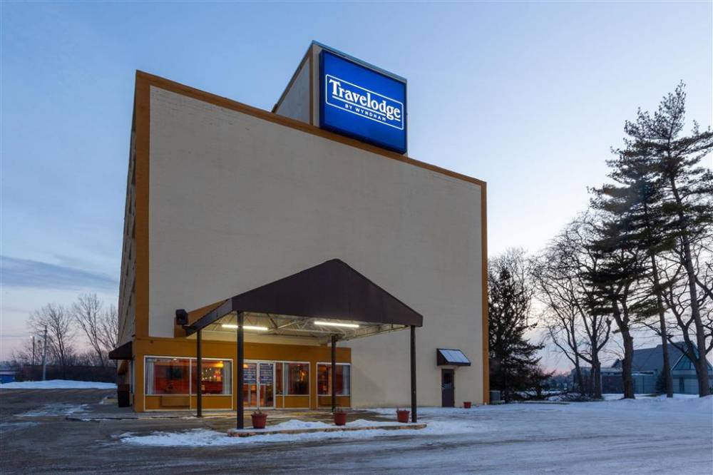 Travelodge By Wyndham Cleveland Airport