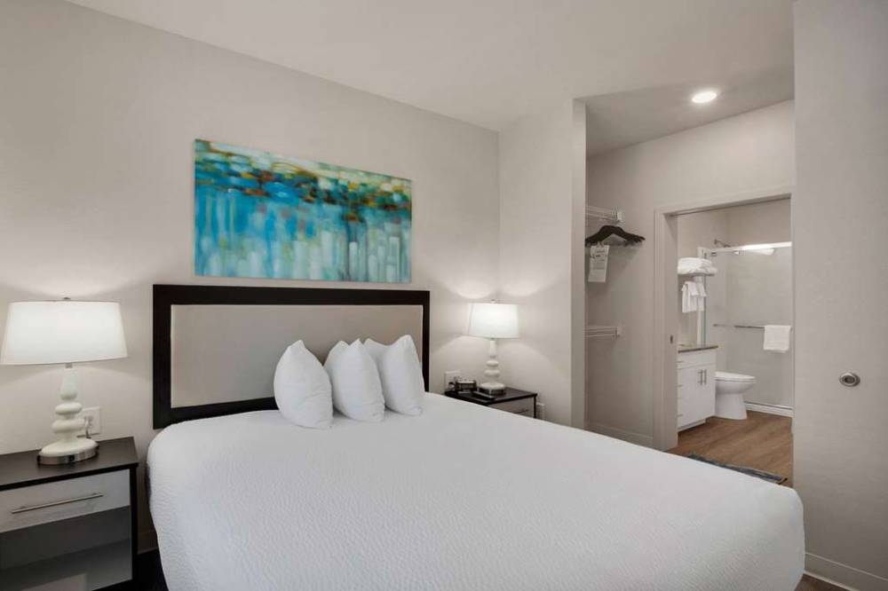 Waterwalk Extended Stay Raleigh Durham Research Triangle 6